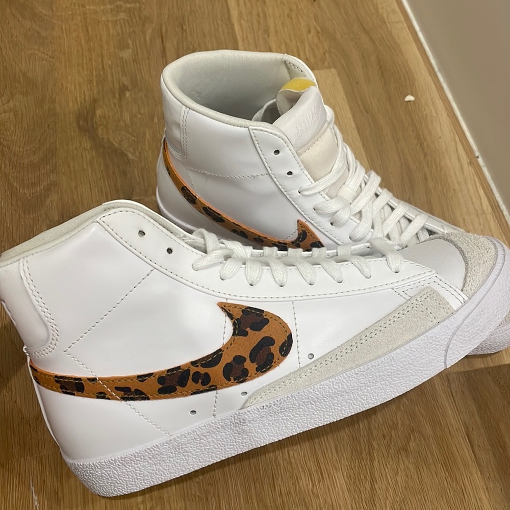 Nike Balzer Mid